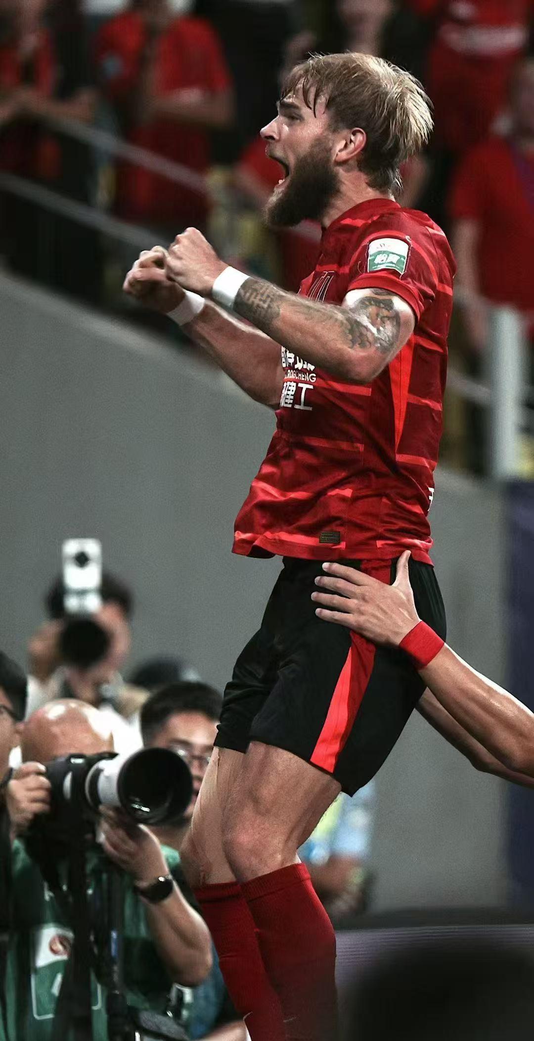 亚博体育平台-国乒让路足协杯成都蓉城vs河南