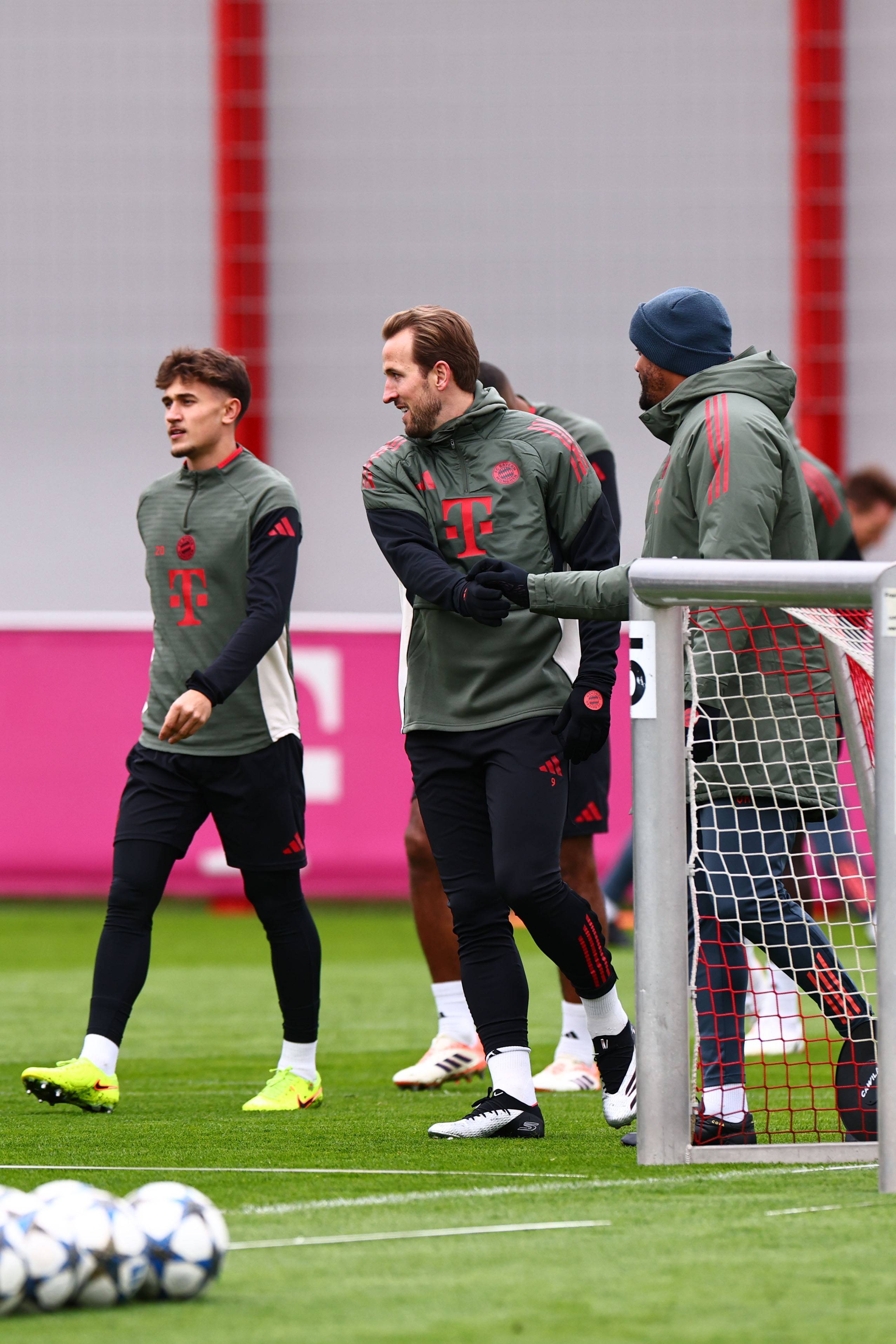 拜仁慕尼黑主力阵型图2021